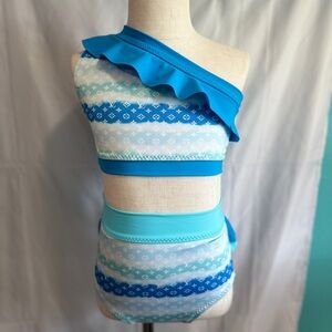 Wild arrows apparel set, child size 5,brand new with tags